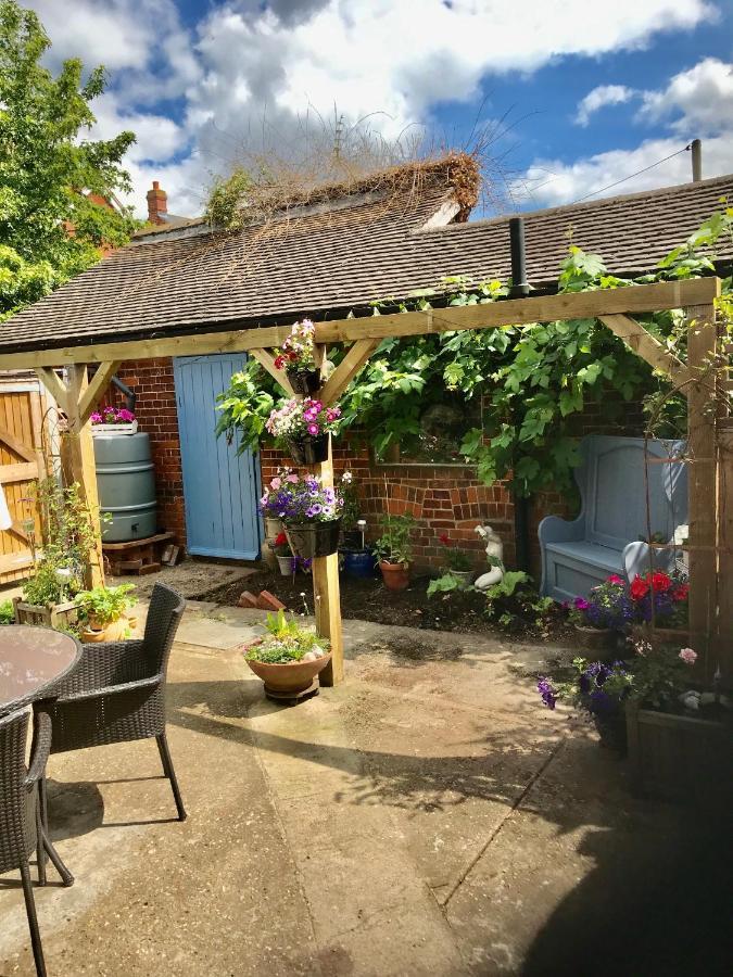 St.Catherine'S Cottage, The Old School House Long Melford Eksteriør bilde